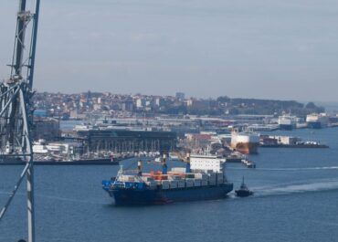 INFOLIBRE: El barco intervenido en Italia con 2.000 kilos de coca descargó 1.400 toneladas banana y piña en Vigo