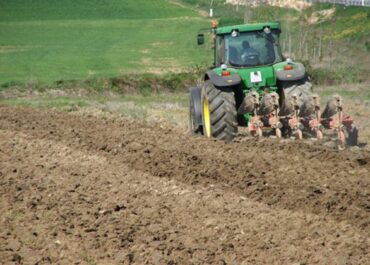 AGROINFORMACIÓN: El Gobierno publica la orden de módulos con importantes reducciones en el IRPF 2024 para cerca de 800.000 agricultores y ganaderos