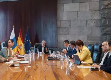 ELDIARIO.ES: El Gobierno canario aprueba el decreto para el reparto más justo de las ayudas del plátano pese a la oposición mayoritaria de Asprocan