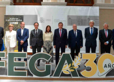 AGROINFORMACION: Planas hace un remodelación en el Ministerio y cambia al director general de Sanidad agraria, Almansa, y a la presidenta del Fega