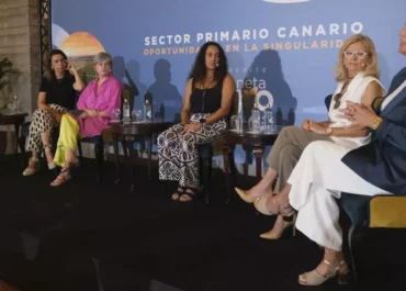 EL DIA: La insularidad, una oportunidad para el sector agrario en Canarias Expertas del ámbito agroalimentario y financiero debaten sobre sostenibilidad, innovación y autoconsumo en el Foro Prensa Ibérica, impulsado por AgroBanK