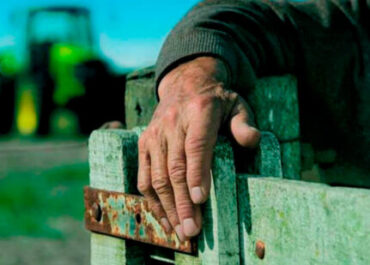 AGROINFORMACIÓN: El campo no es un lugar para viejos: Bruselas obligará a gastar el 6% de los fondos en relevo generacional para lograr un 24% jóvenes agricultores en 2040