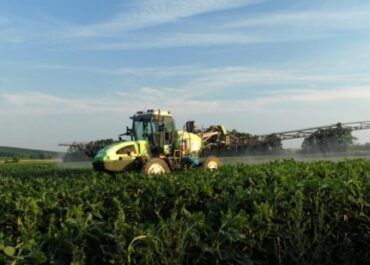 AGROINFORMACIÓN: La Justicia de la UE da la razón a los ecologistas contra la prórroga automática a fitosanitarios como el boscalid, la dimoxistrobina y el glifosato