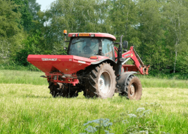 AGROINFORMACIÓN: Más costes: el mecanismo de ajuste de carbono en frontera incrementará el precio de los fertilizantes unos 40€ /ha a partir del 1 de enero.