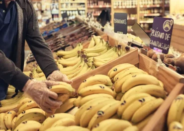 CANARIAS AHORA: El plátano de Canarias se hunde en la Península con precios que ya generan pérdidas a los agricultores