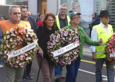 CANARIAS AHORA:  Máxima presión de las organizaciones agrarias a Narvay Quintero para evitar ser silenciadas en la reconstrucción de La Palma.      COAG, UPA y Palca, con el abandono de la unidad de acción por parte de Asaga, dejan claro al consejero de Agricultura que se debe contar con ellas en los cambios proyectados del decreto-ley autonómico que regula los planes y apoyos públicos relacionados con la destrucción del volcán Tajogaite