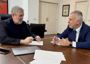 EL DIARIO.ES:  El Gobierno central financiará a Canarias medidas anticrisis con mecanismos de compensación      El ministro Ángel Víctor Torres confima que el próximo lunes se llevará a cabo una reunión entre ambas administraciones para sellar el acuerdo