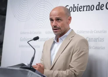 CANARIAS AHORA:  Canarias insta a España a acordar con Francia y Portugal un veto a cualquier “amenaza” a los fondos RUP      Sólo así se podría garantizar el “anclaje” de estas regiones en el contexto de la Unión Europea, según el Ejecutivo regional     — Demoledor informe sobre los fondos europeos en Canarias: es la segunda RUP que más recibe y la que menos ejecuta
